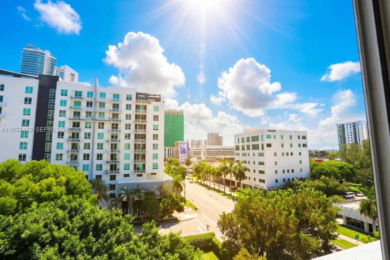 350 NE 24th St # 601, Miami FL 33137 — 21