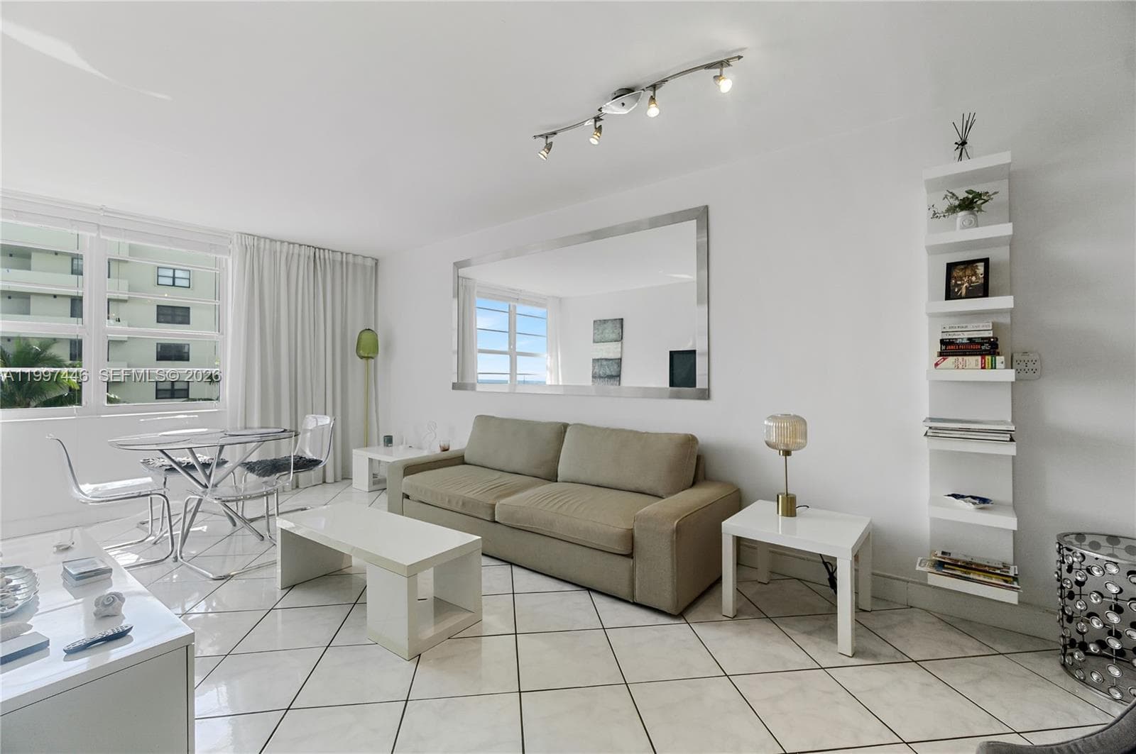 100 Lincoln Rd # 638, Miami Beach FL 33139 — 3