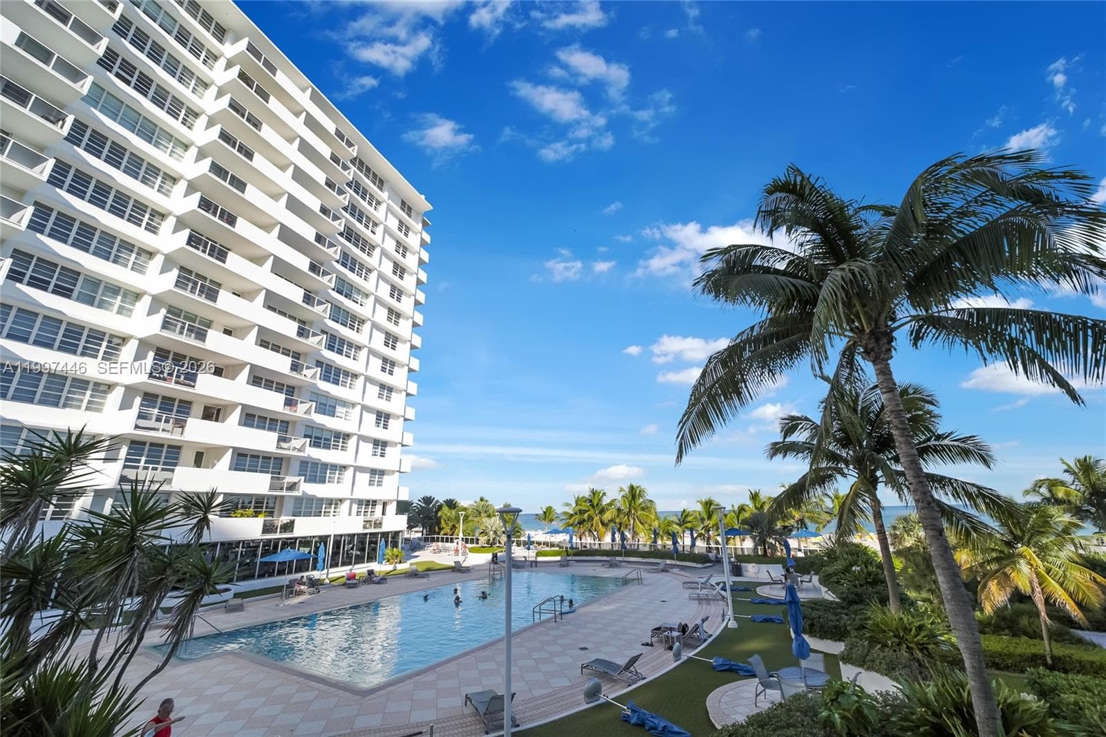 100 Lincoln Rd # 638, Miami Beach FL 33139 — 14