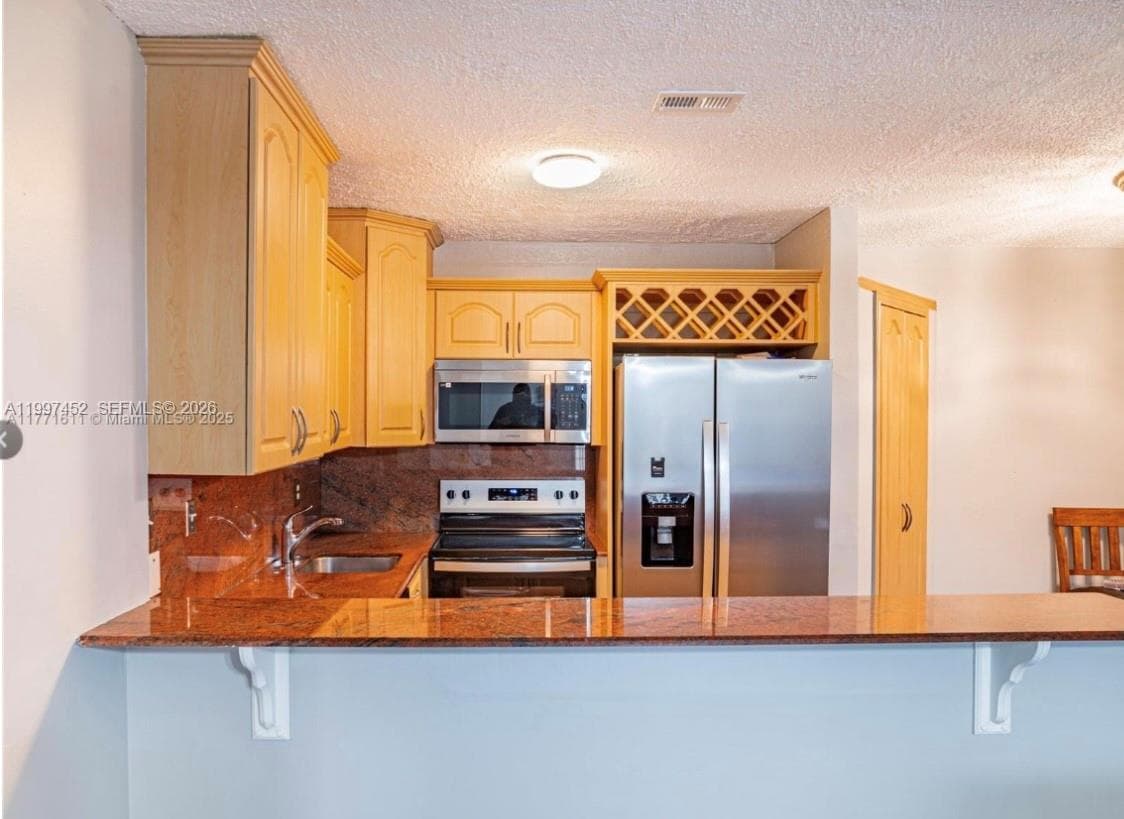 6545 W 27th Ct # 47, Hialeah FL 33016 — 9