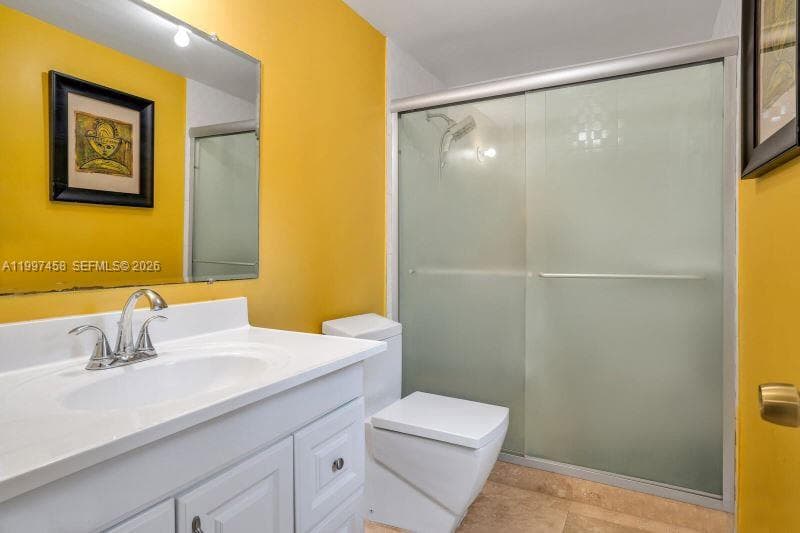 7405 SW 79th Ct, Miami FL 33143 — 12