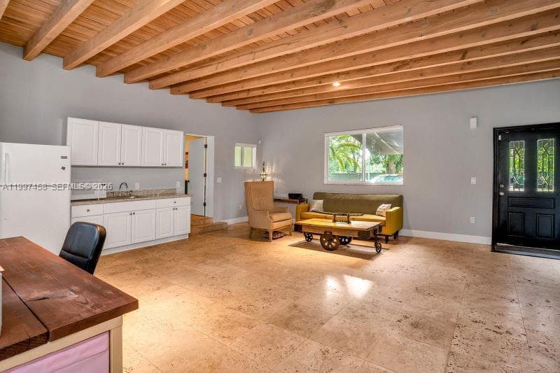 7405 SW 79th Ct, Miami FL 33143 — 3