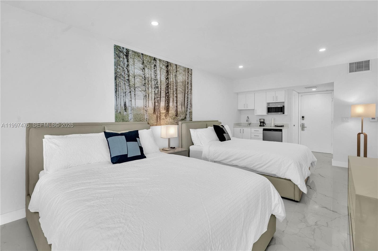 17375 Collins Ave # 1703, Sunny Isles Beach FL 33160 — 16
