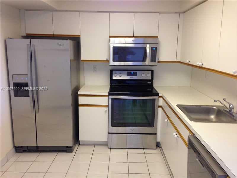 3600 MYSTIC POINTE DR # 1504, Aventura FL 33180 — 15