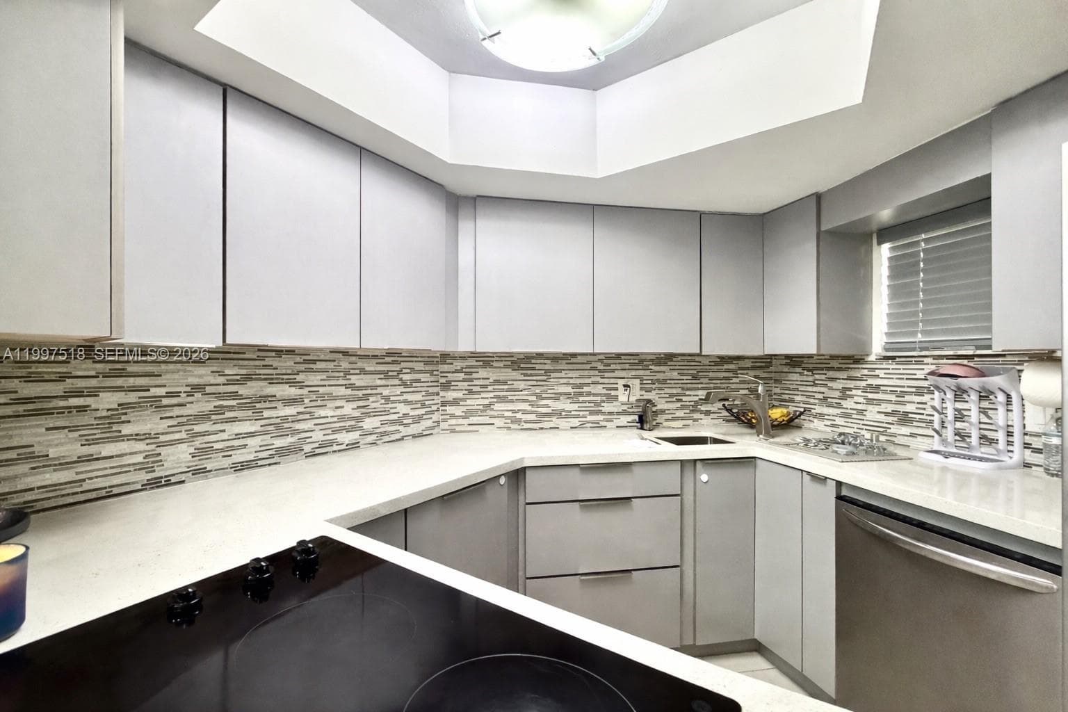 8323 Lake Dr # 402, Doral FL 33166 — 9