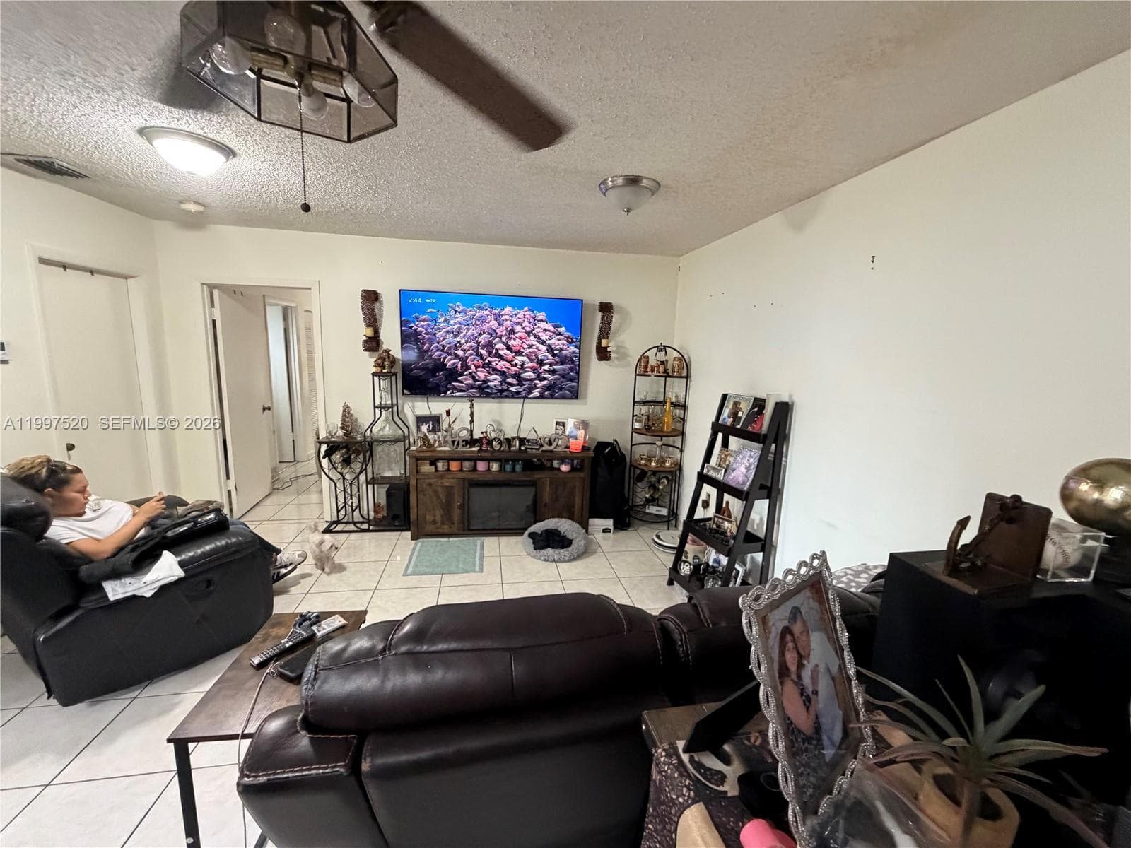 671 NE 1st Pl, Hialeah FL 33010 — 11