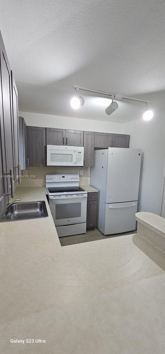 935 NE 33rd Ter # 204, Homestead FL 33033 — 23