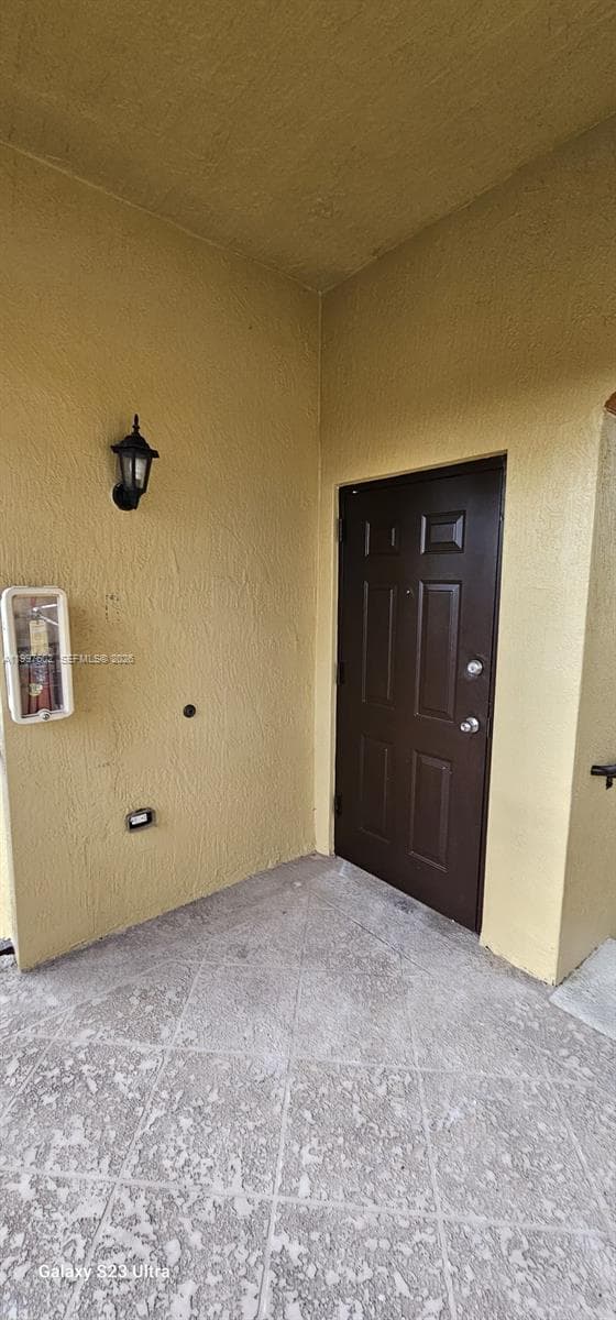935 NE 33rd Ter # 204, Homestead FL 33033 — 4