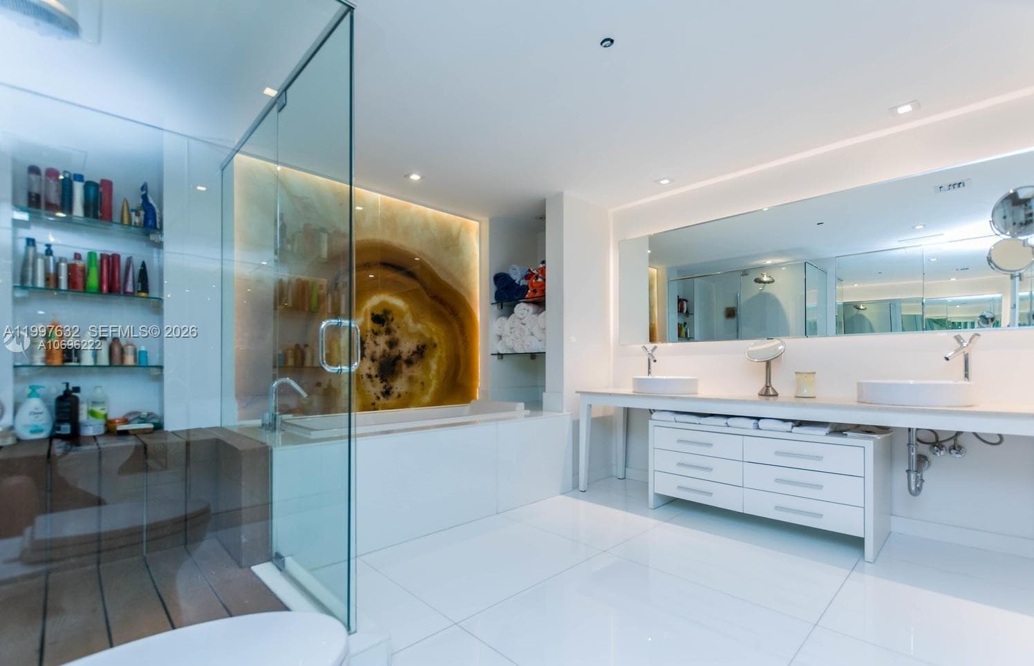 465 Brickell Ave # 2301, Miami FL 33131 — 12