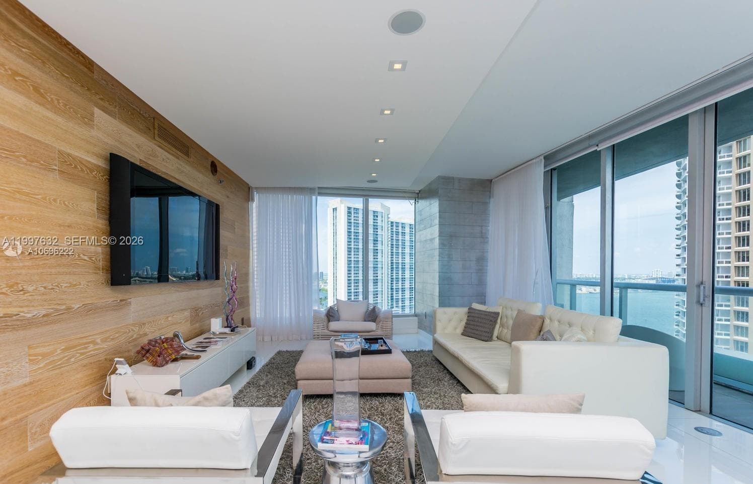 465 Brickell Ave # 2301, Miami FL 33131 — 3
