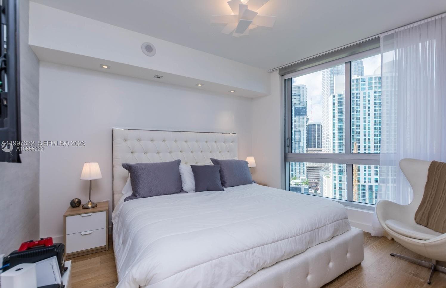 465 Brickell Ave # 2301, Miami FL 33131 — 20