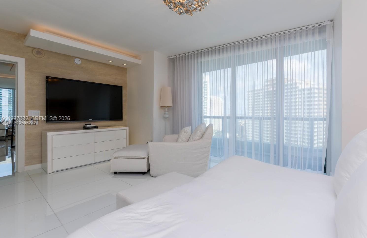 465 Brickell Ave # 2301, Miami FL 33131 — 10
