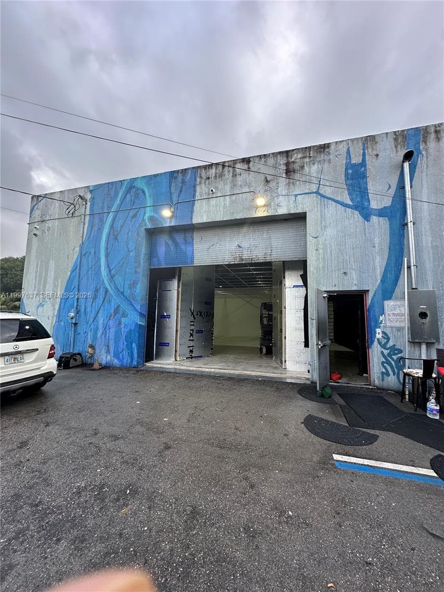 4151 NW 2nd Ave, Miami FL 33127 — 5