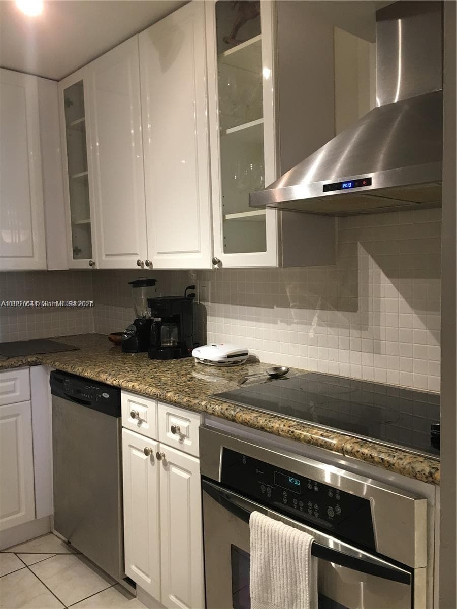 2750 NE 183rd St # 801, Aventura FL 33160 — 23