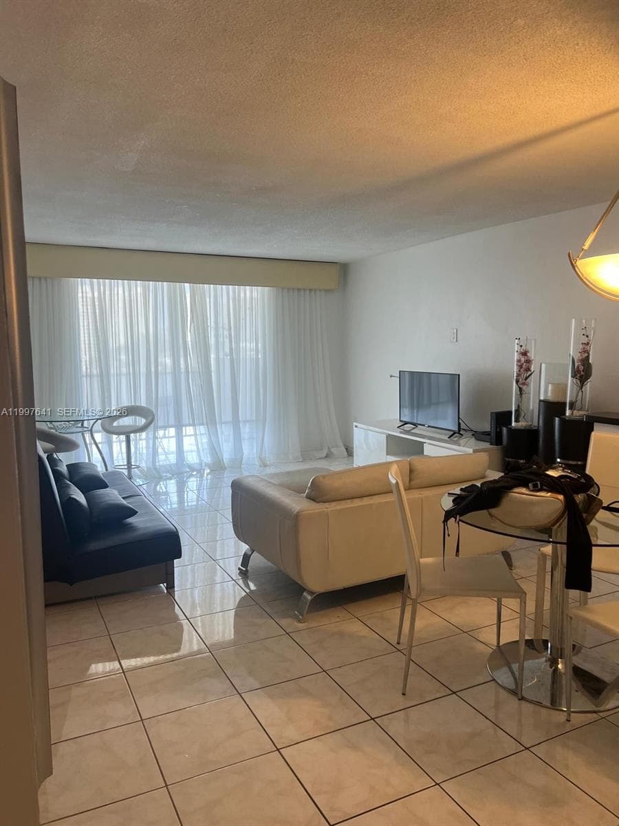 2750 NE 183rd St # 801, Aventura FL 33160 — 24