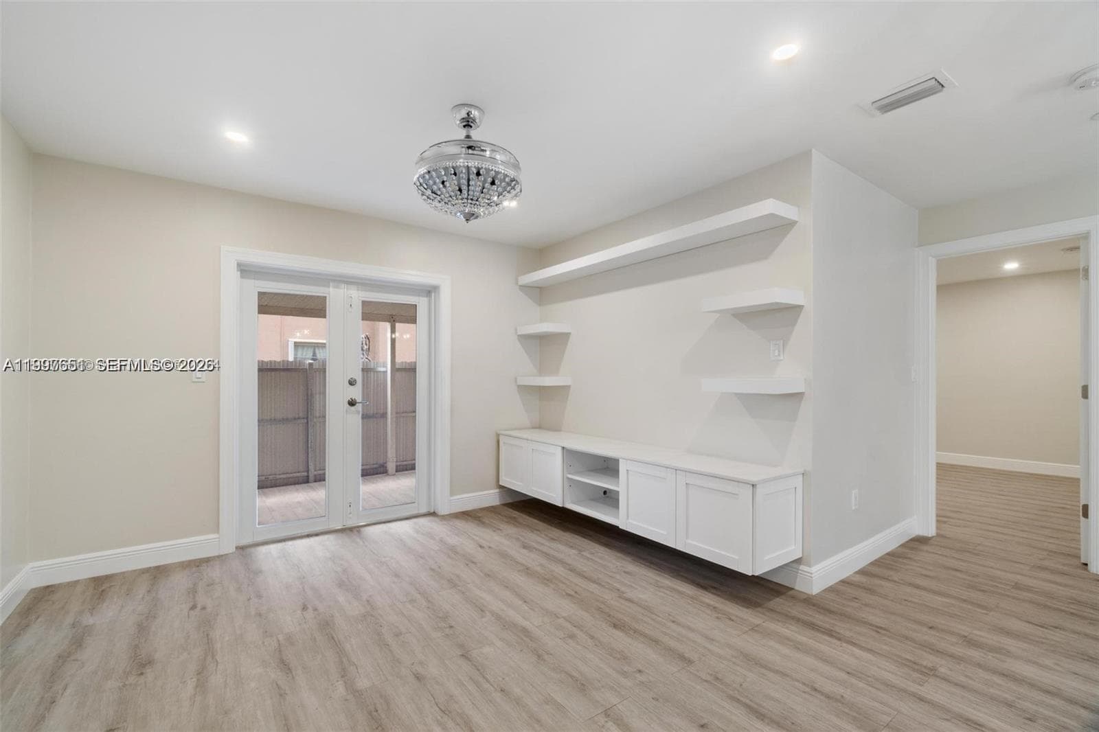 330 W 74th Pl # 330, Hialeah FL 33014 — 23