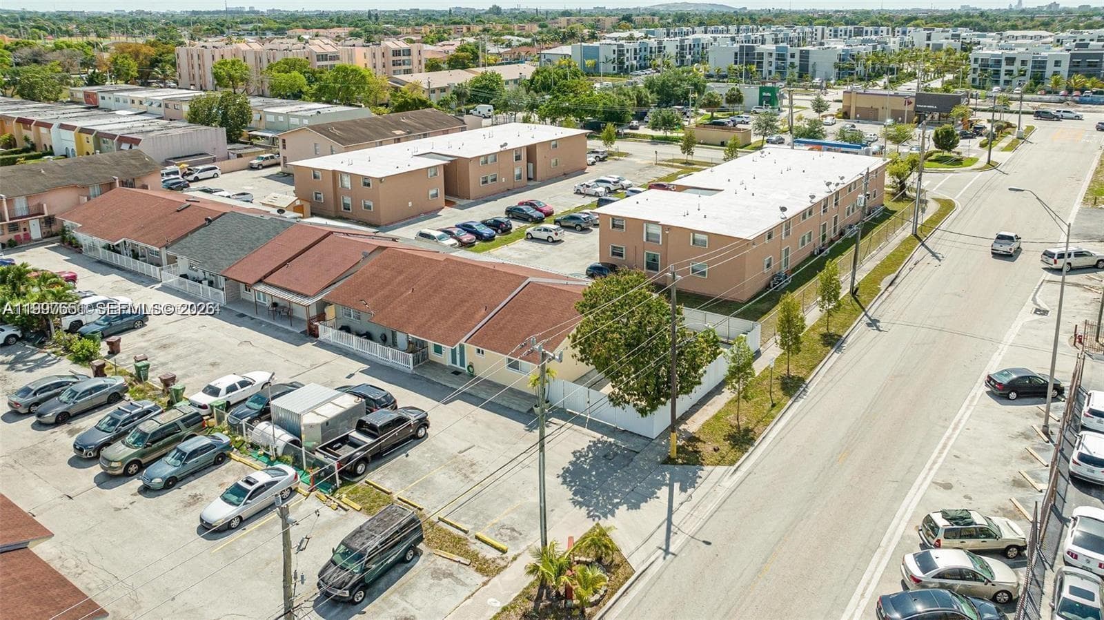 330 W 74th Pl # 330, Hialeah FL 33014 — 7