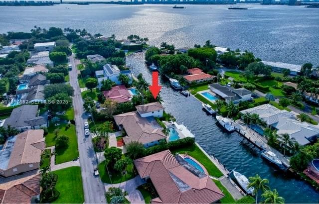 1400 NE 103rd St, Miami Shores FL 33138 — 7