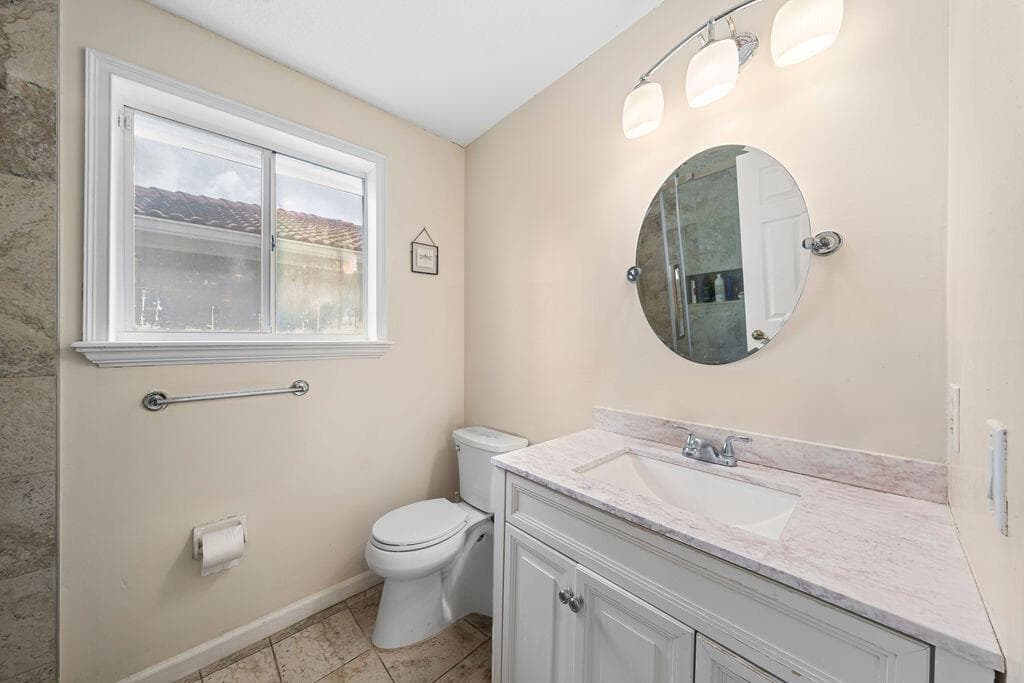11018 NW 47th Terrace, Doral FL 33178 — 23