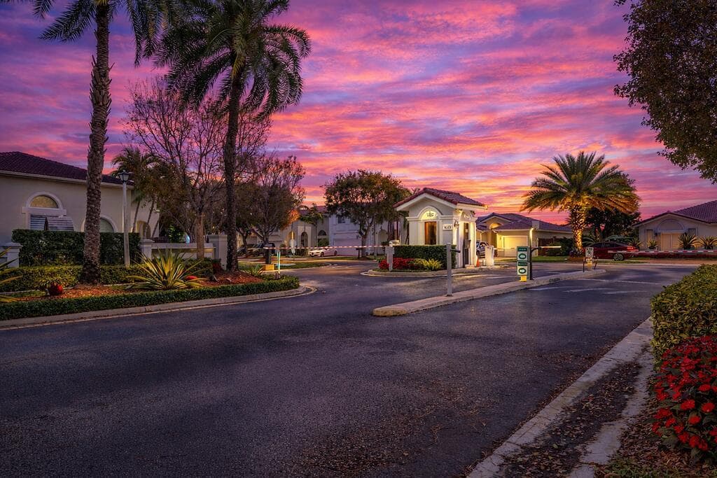 11018 NW 47th Terrace, Doral FL 33178 — 34