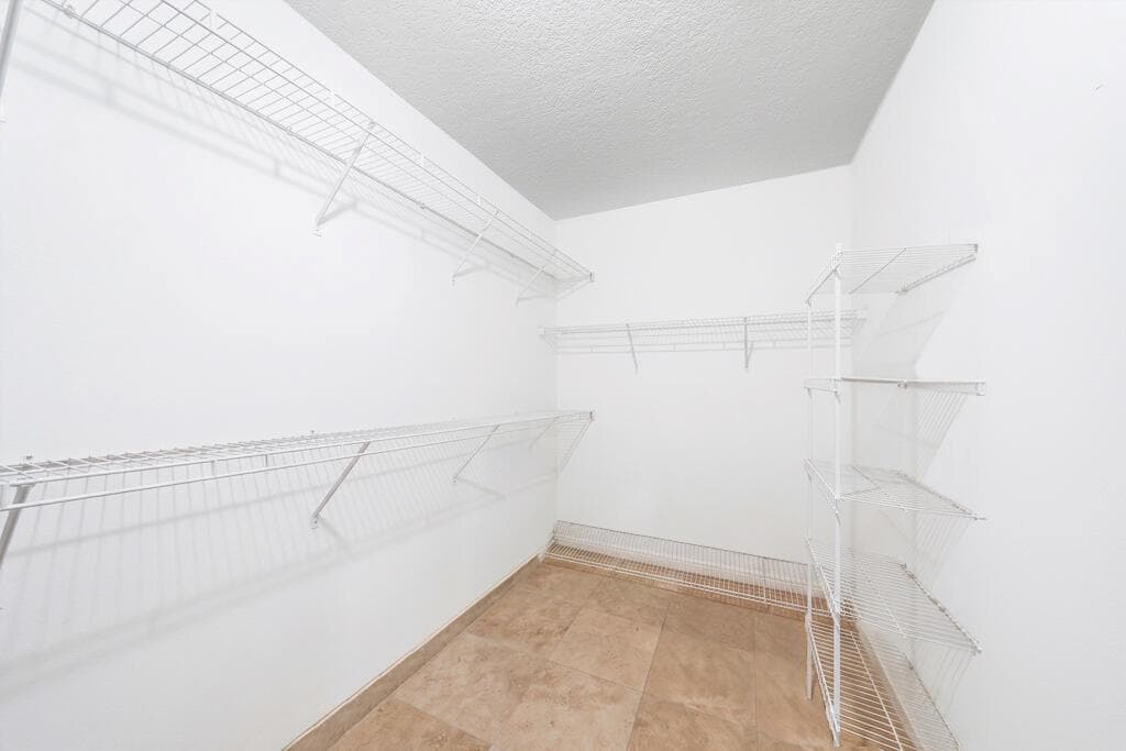 11018 NW 47th Terrace, Doral FL 33178 — 21