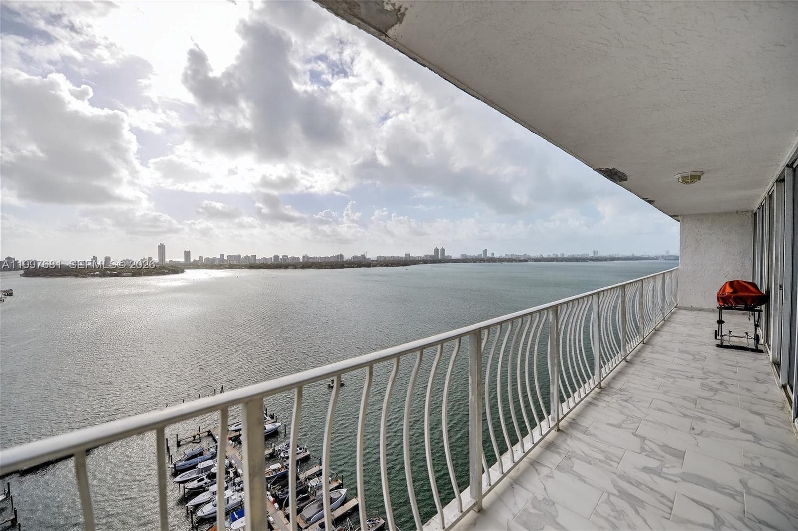 7601 E Treasure Dr # 2319, North Bay Village FL 33141 — 26