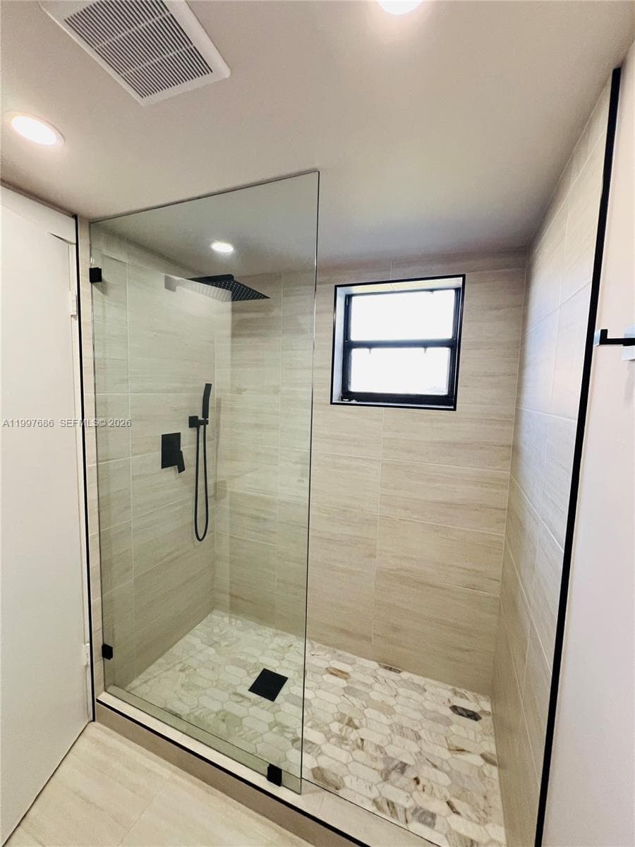 3826 SW 107th Ave # 2, Miami FL 33165 — 6