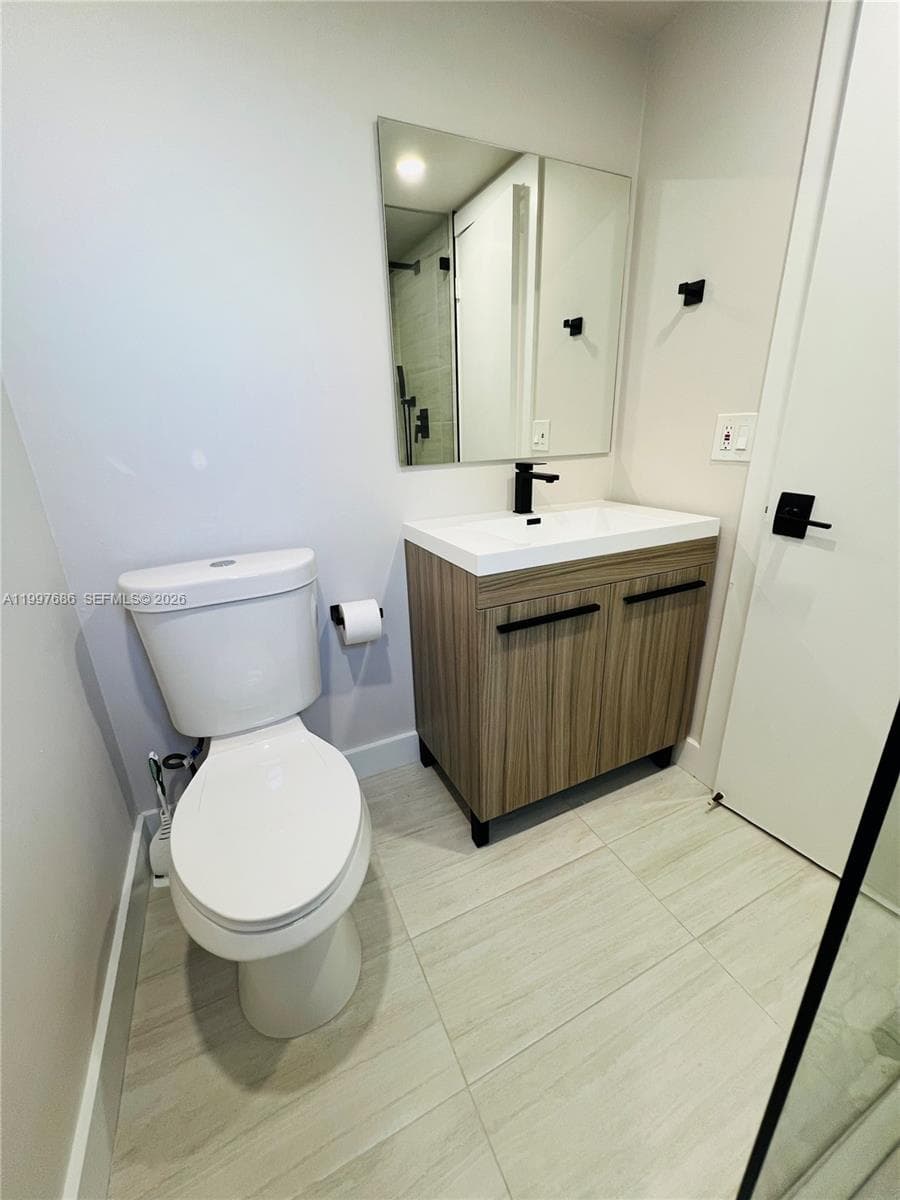 3826 SW 107th Ave # 2, Miami FL 33165 — 7