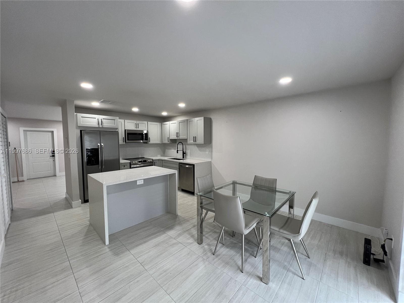 3826 SW 107th Ave # 2, Miami FL 33165 — 3