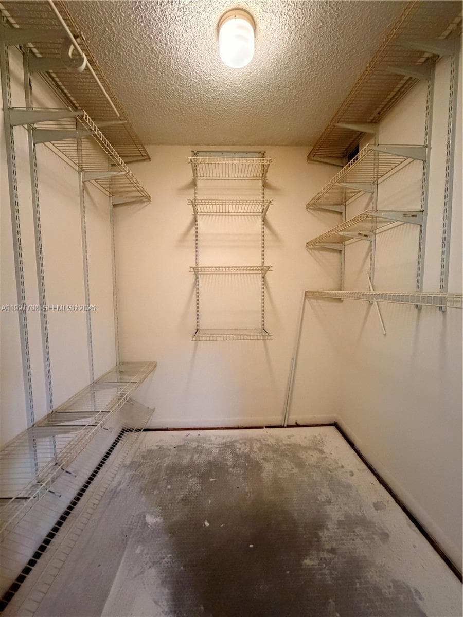 17000 NW 67th Ave # 115, Hialeah FL 33015 — 23