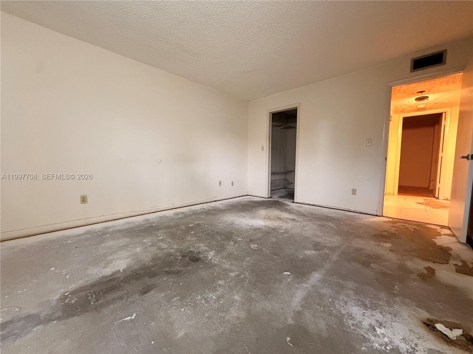 17000 NW 67th Ave # 115, Hialeah FL 33015 — 21