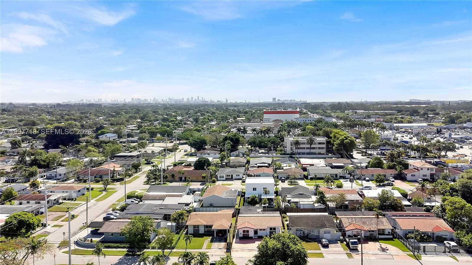 3827 SW 88th Ct, Miami FL 33165 — 33