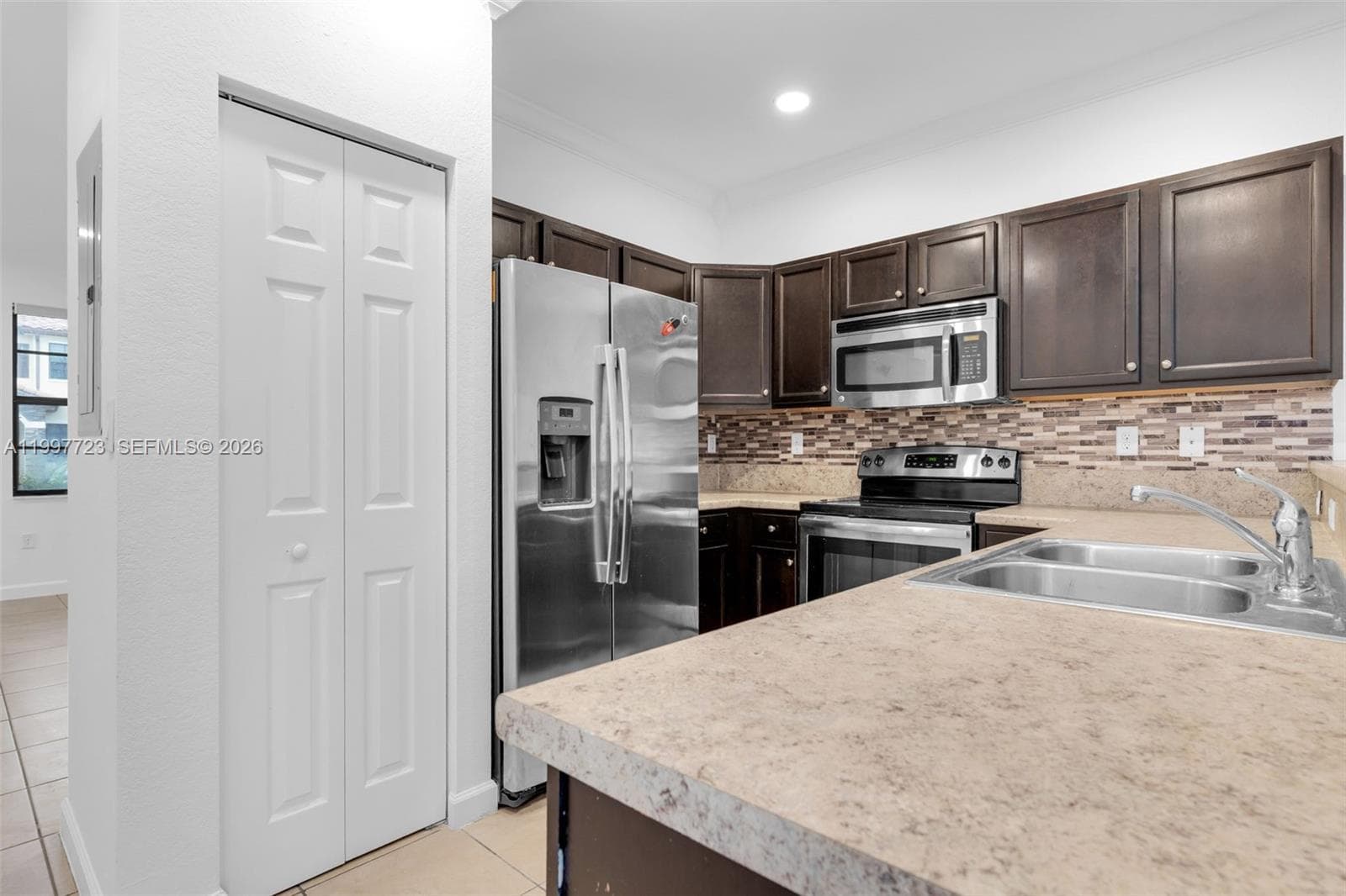 3202 SE 6th St, Homestead FL 33033 — 7
