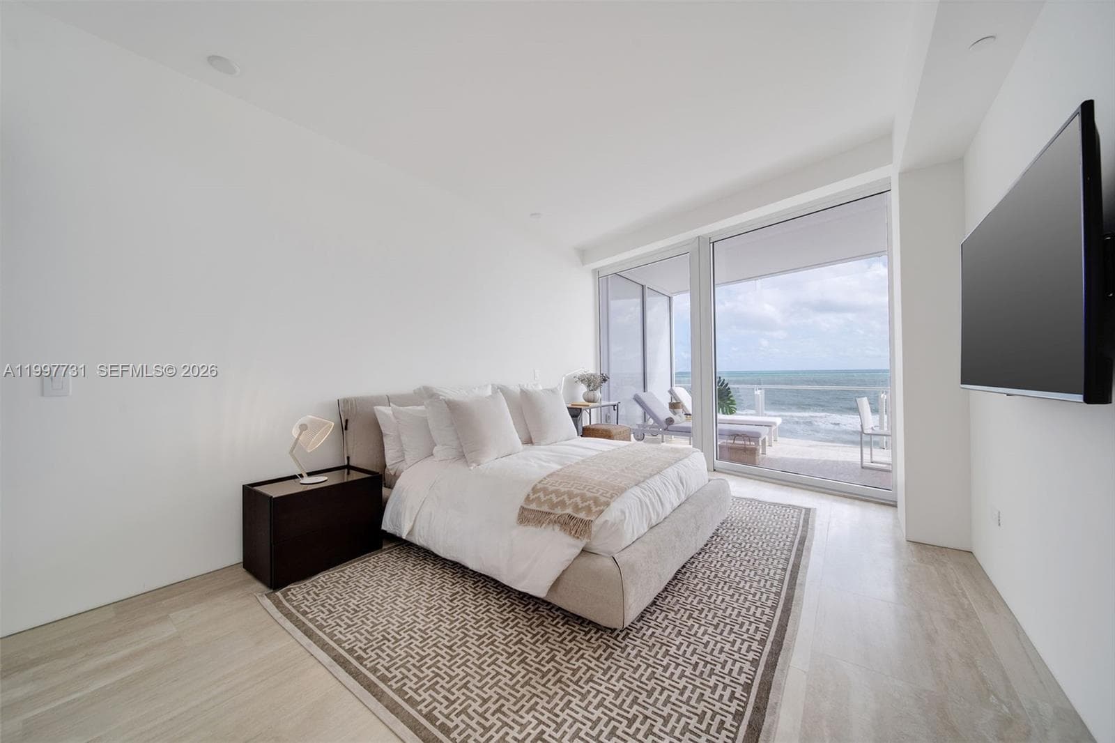 9001 Collins Ave # 605, Surfside FL 33154 — 33