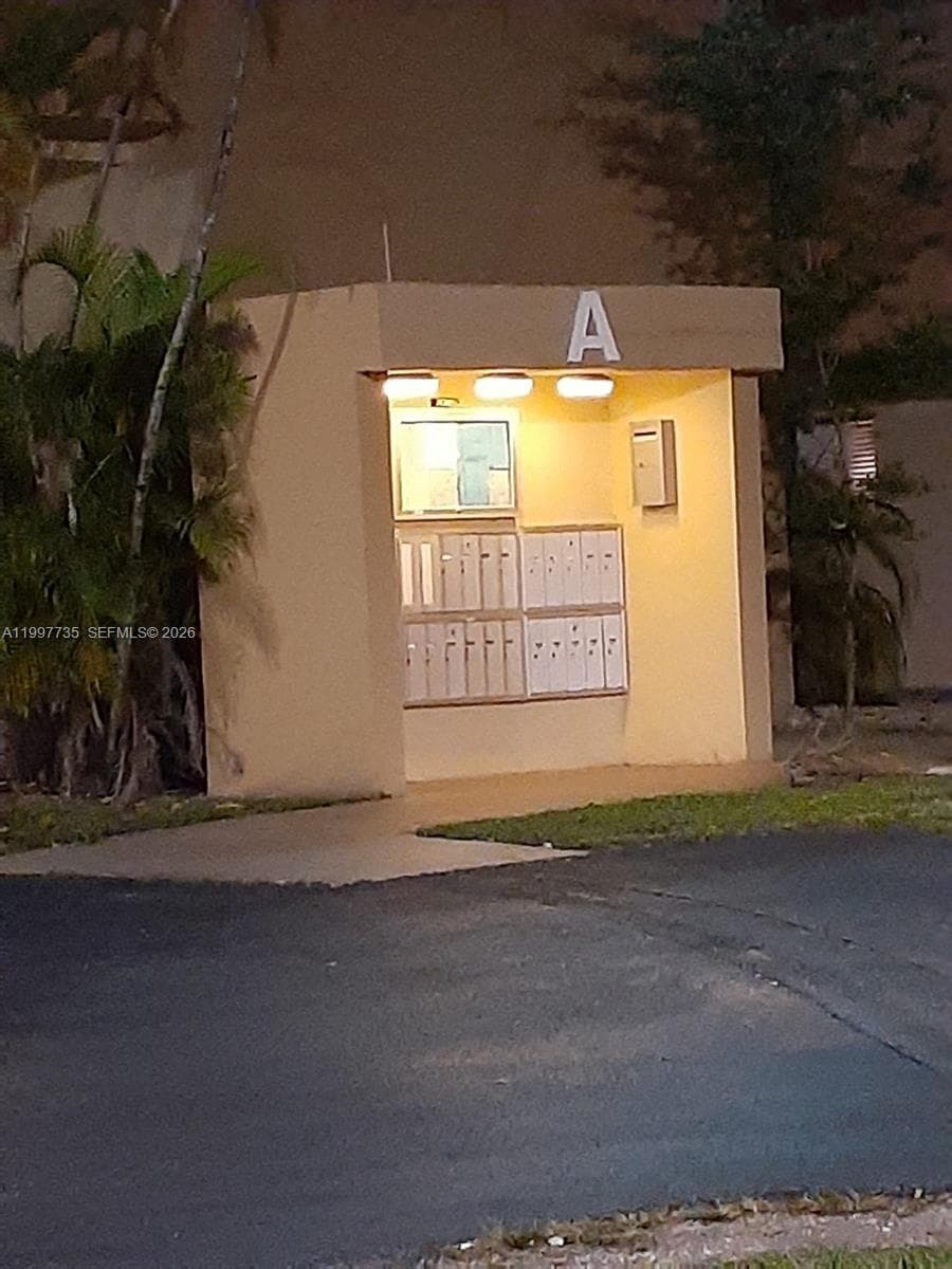 8415 SW 107th Ave # 238W, Miami FL 33173 — 16