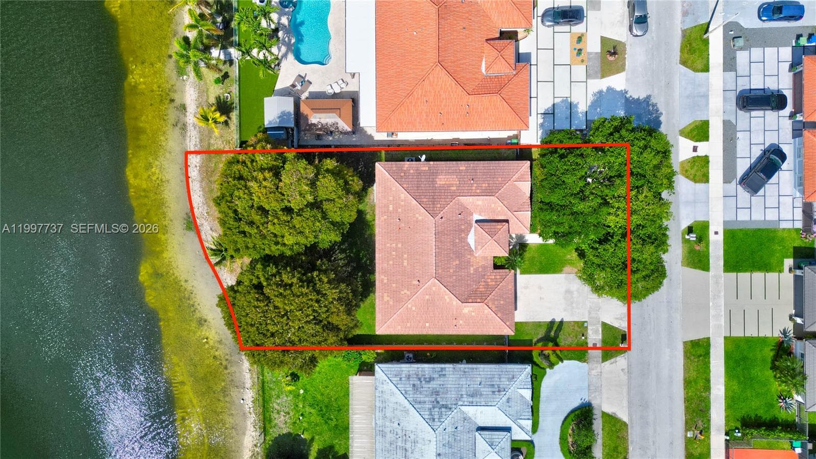 16252 SW 42nd Ter, Miami FL 33185 — 12