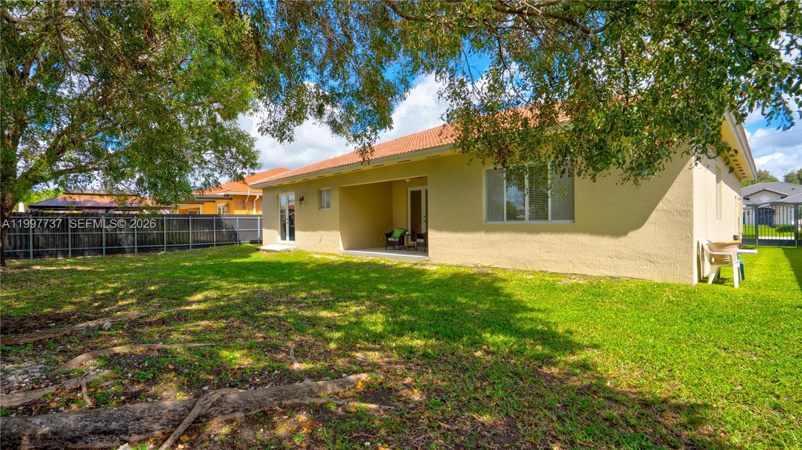 16252 SW 42nd Ter, Miami FL 33185 — 7