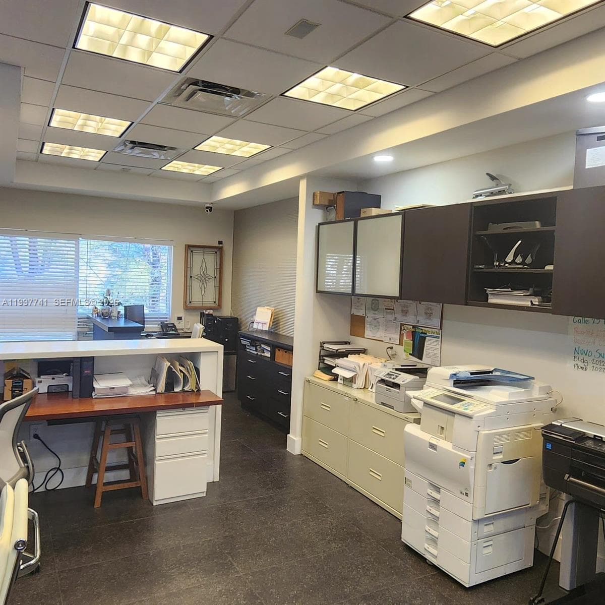 2441 NW 93 # B, Doral FL 33172 — 12