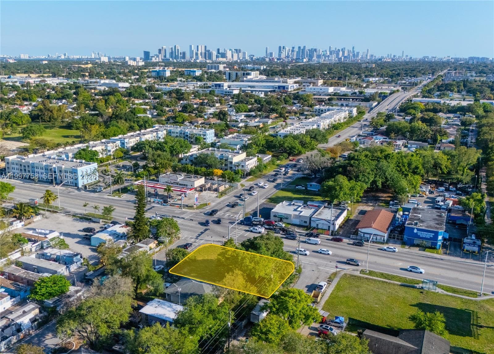1205 NW 79th St, Miami FL 33147 — 10