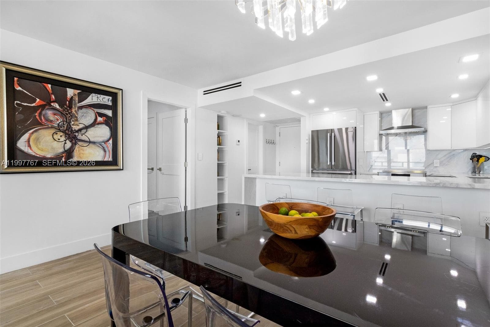 5701 Collins Ave # 1707, Miami Beach FL 33140 — 23