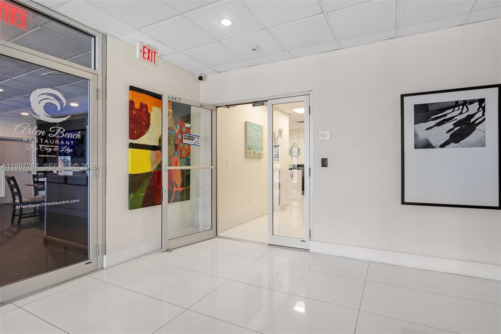 5701 Collins Ave # 1707, Miami Beach FL 33140 — 52