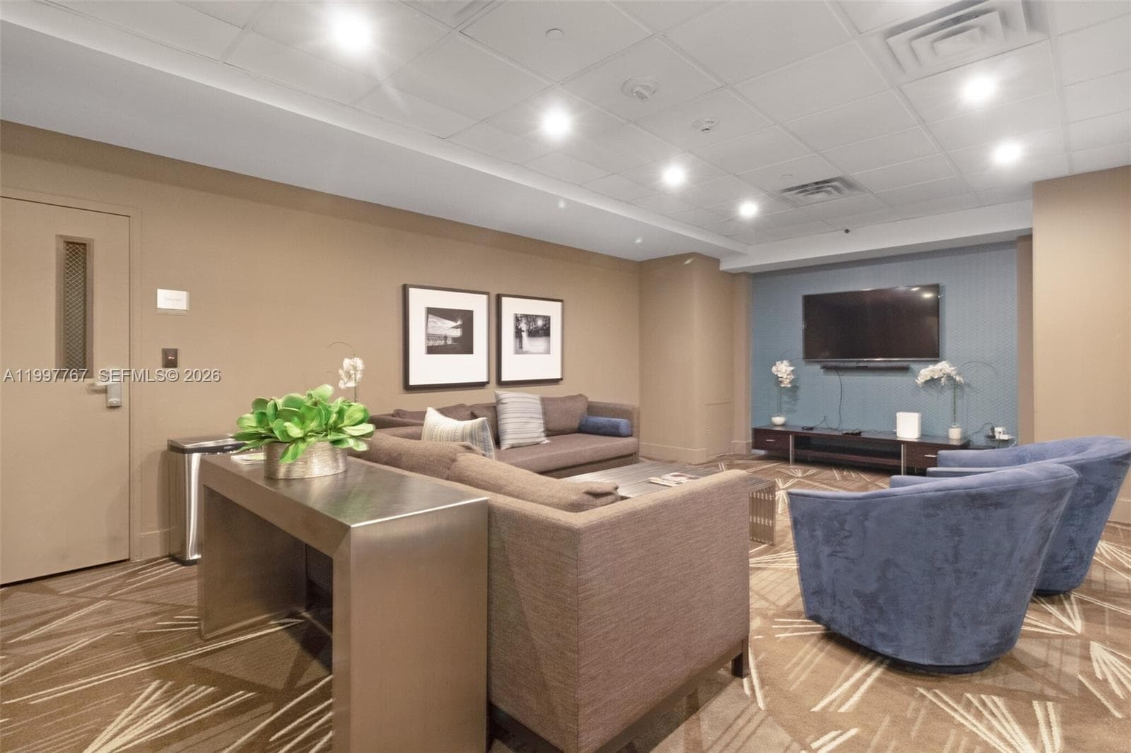 5701 Collins Ave # 1707, Miami Beach FL 33140 — 43