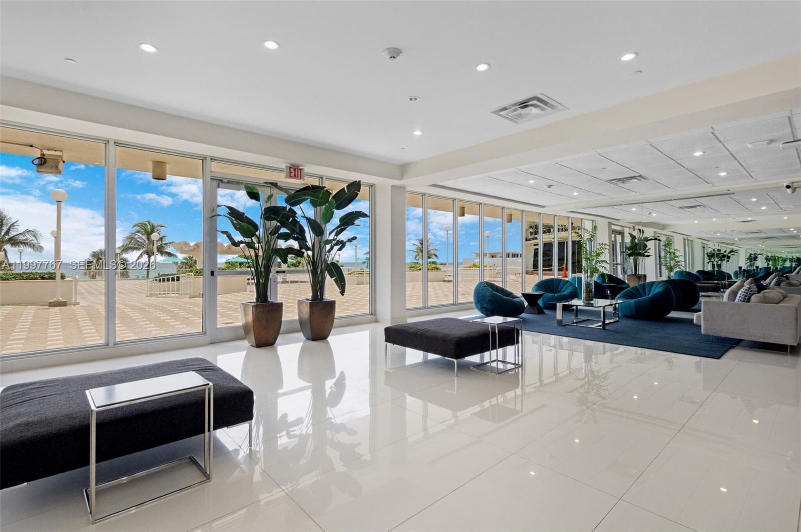 5701 Collins Ave # 1707, Miami Beach FL 33140 — 53