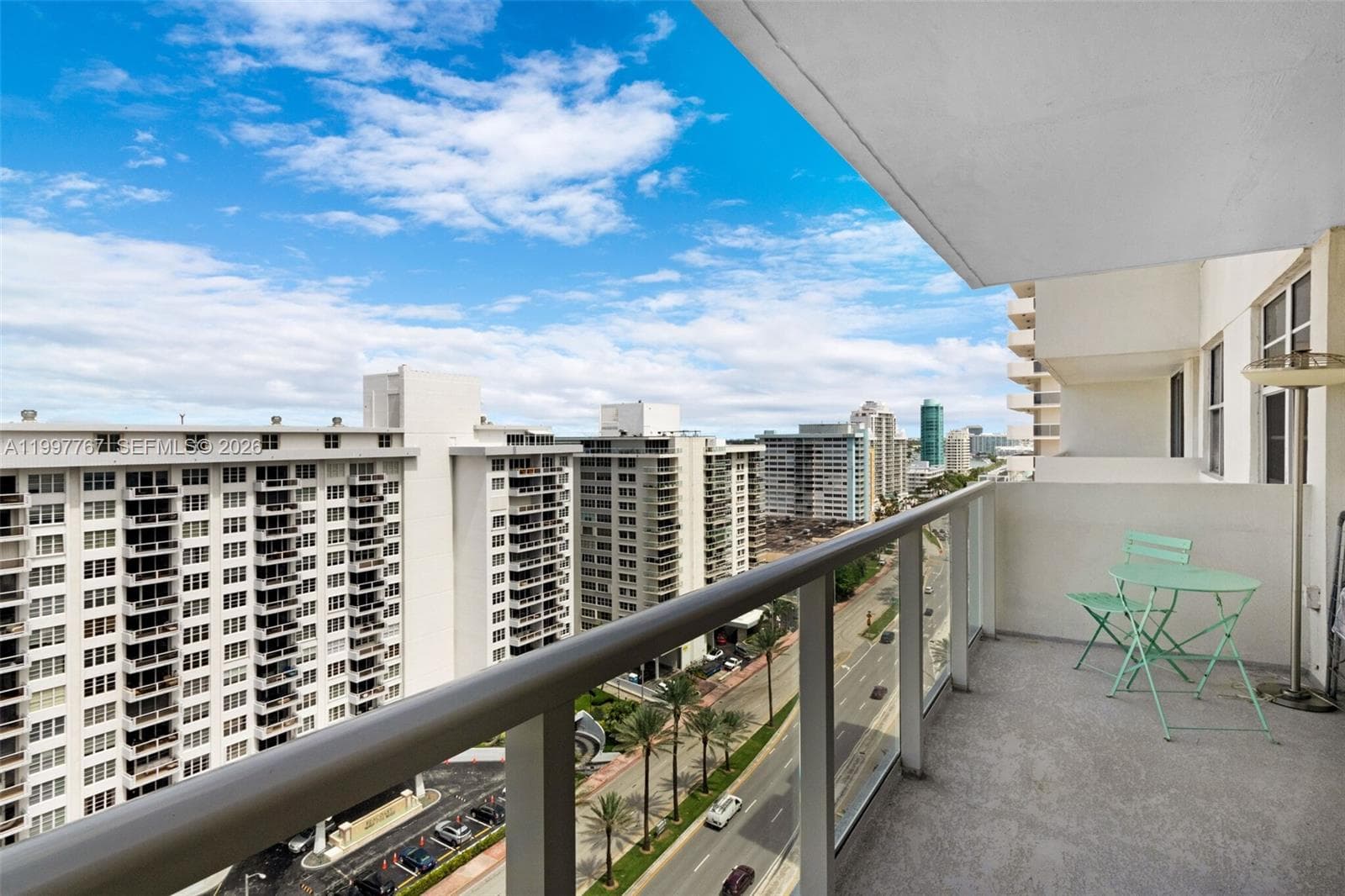 5701 Collins Ave # 1707, Miami Beach FL 33140 — 30