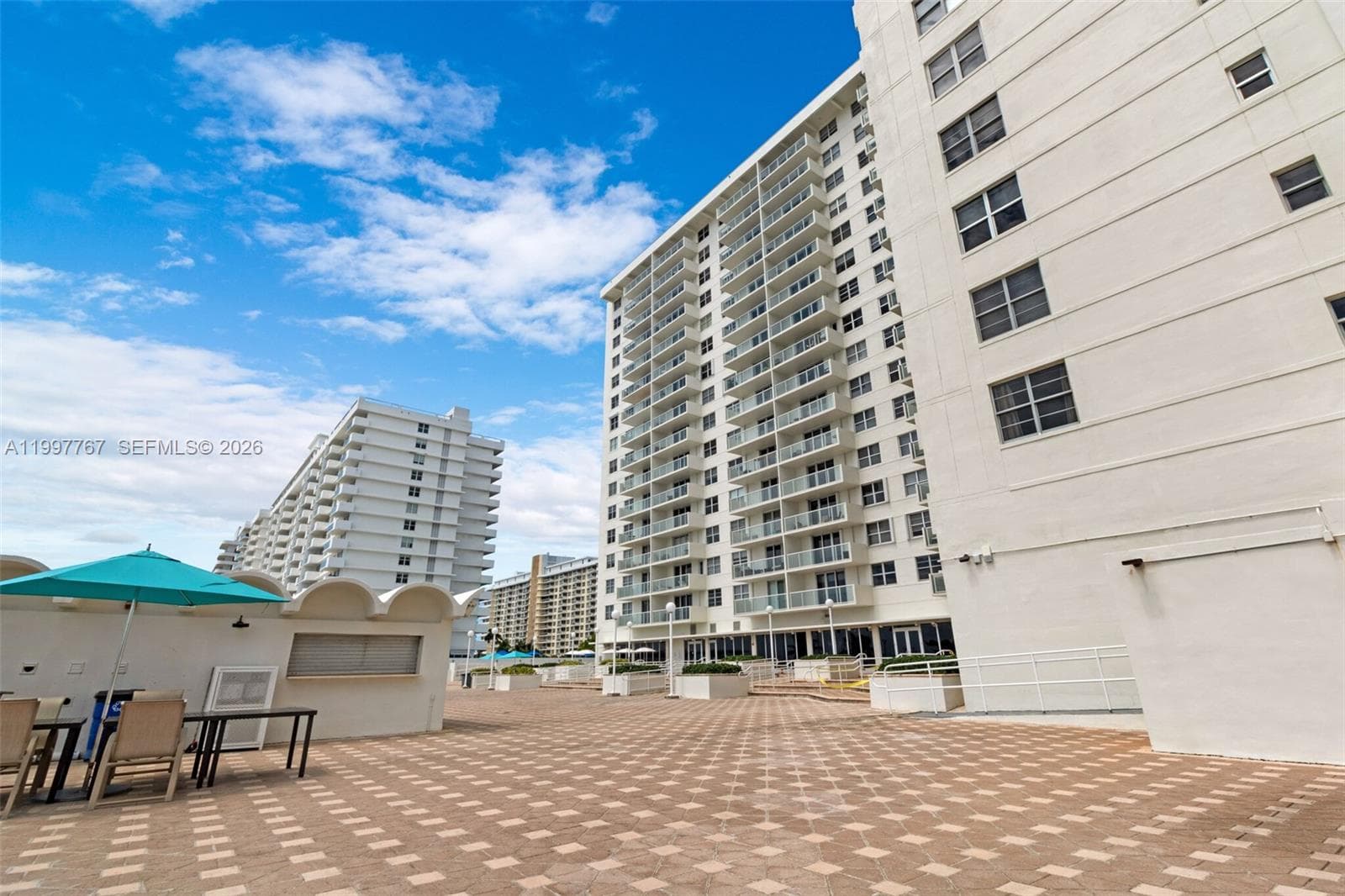 5701 Collins Ave # 1707, Miami Beach FL 33140 — 61