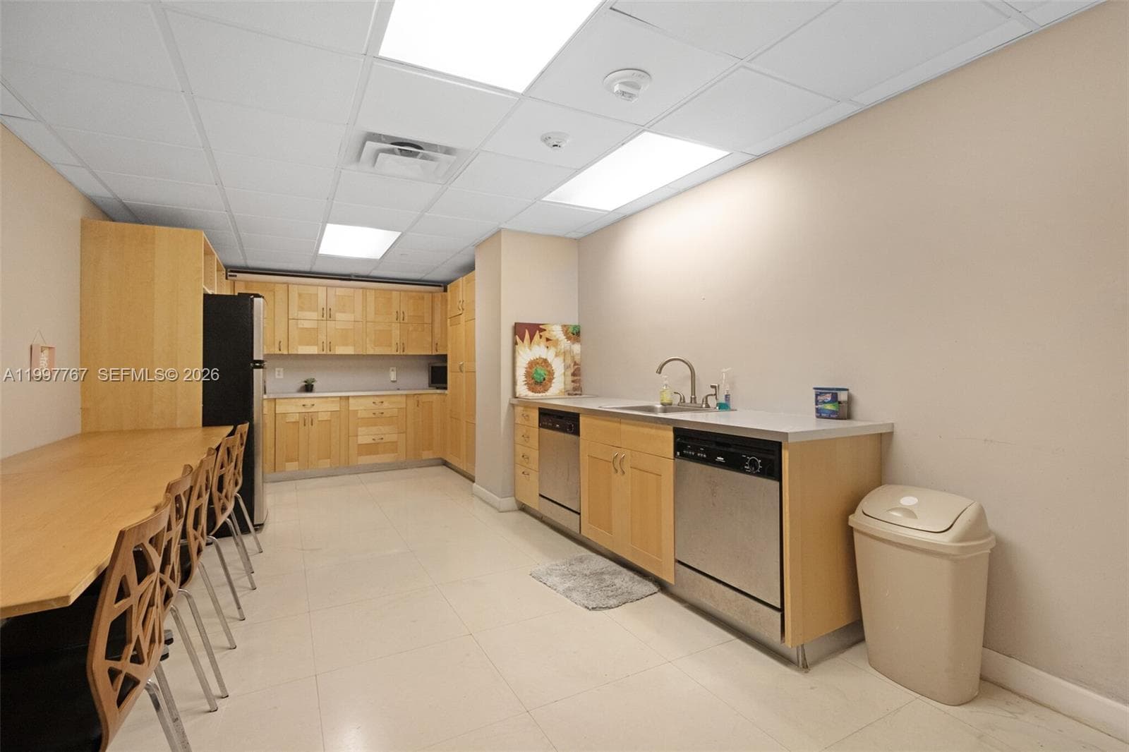 5701 Collins Ave # 1707, Miami Beach FL 33140 — 44