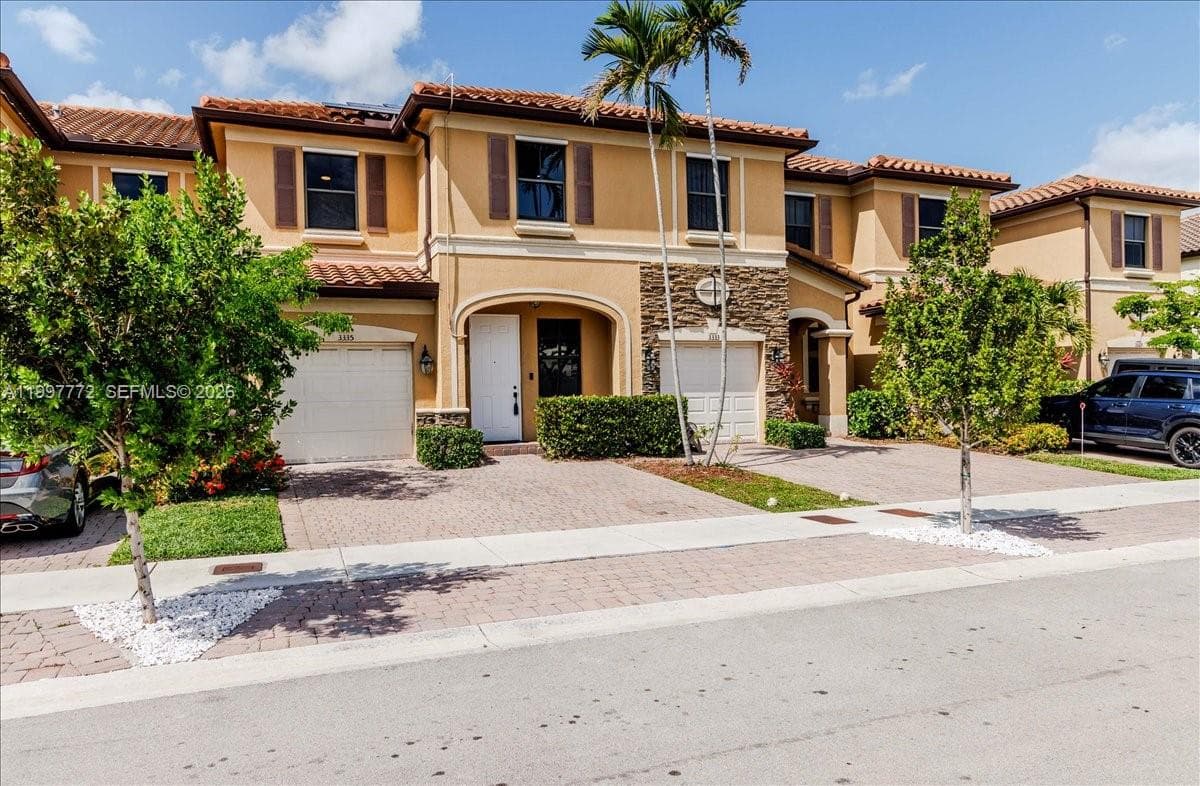 3335 W 94th Ter, Hialeah FL 33018 — 3