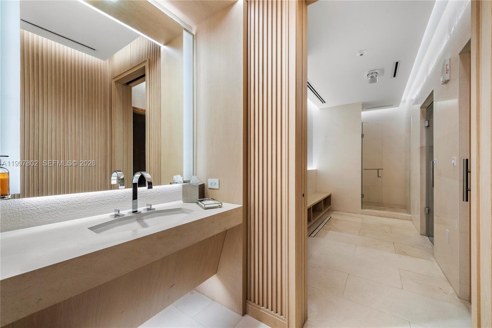 6882 Fisher Island Dr # 6882, Miami Beach FL 33109 — 67