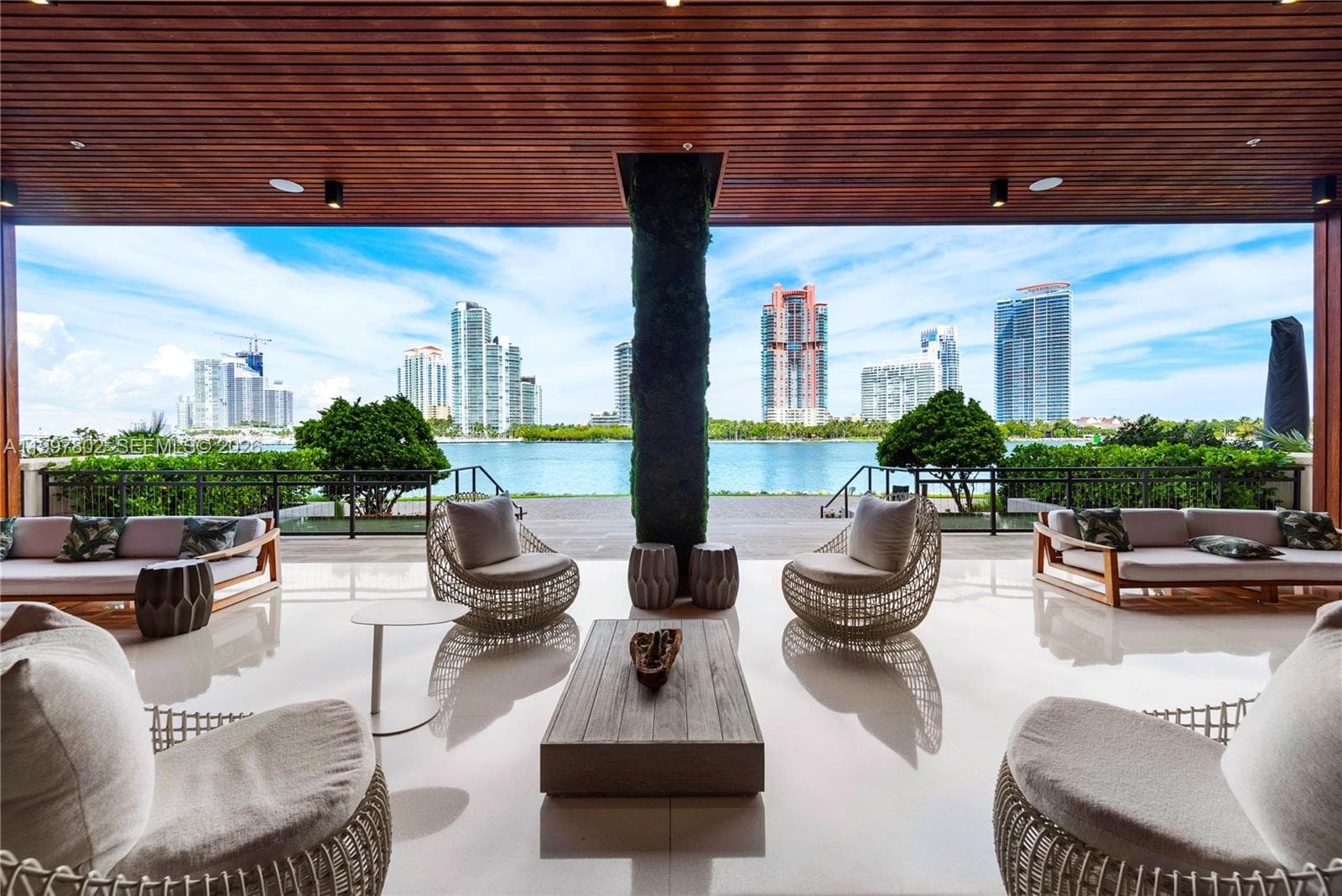 6882 Fisher Island Dr # 6882, Miami Beach FL 33109 — 44