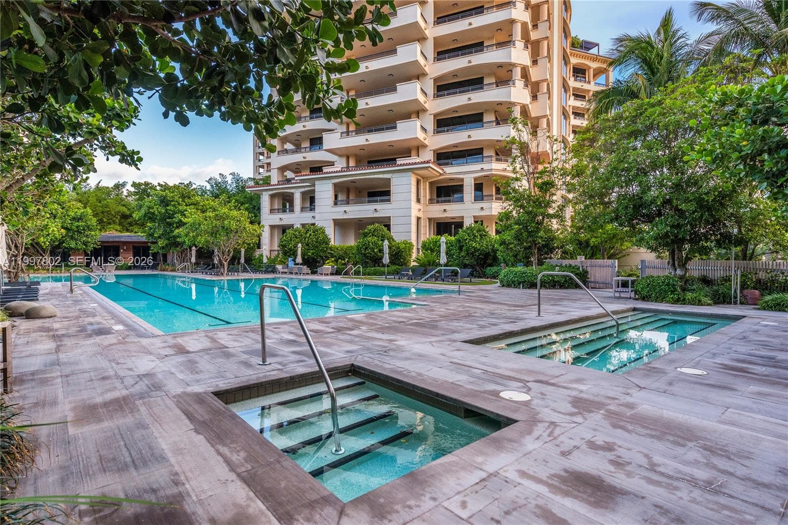 6882 Fisher Island Dr # 6882, Miami Beach FL 33109 — 68